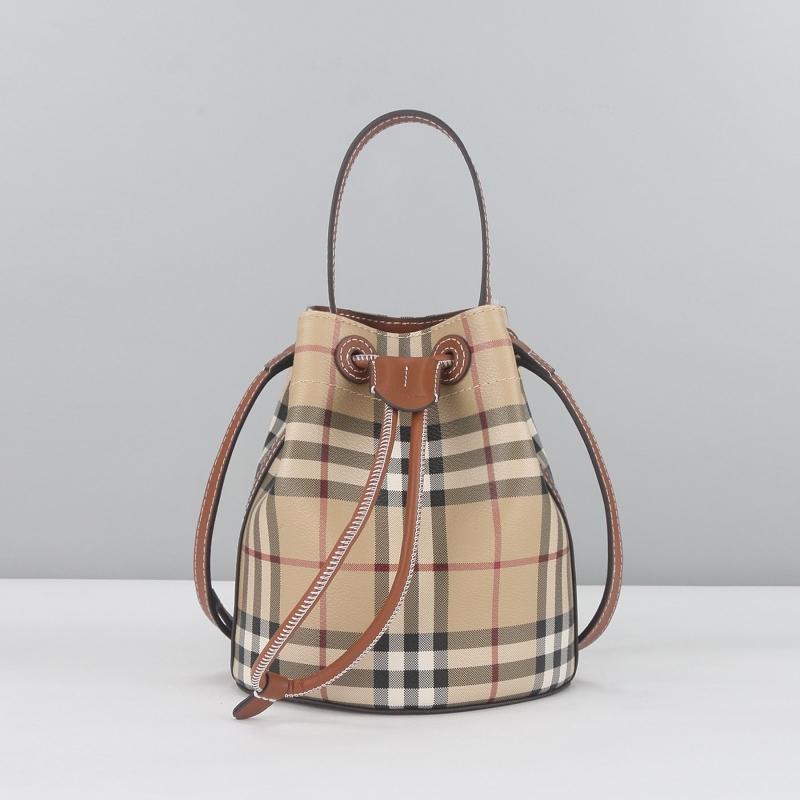 Bv*b*rry bucket bags
